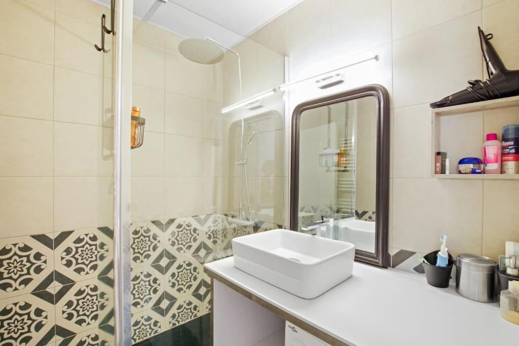 Appartement Calme Et Moderne Avec Vue Mer 74 カネ エクステリア 写真